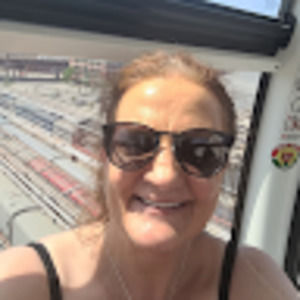 Meet your Posher, Tanya